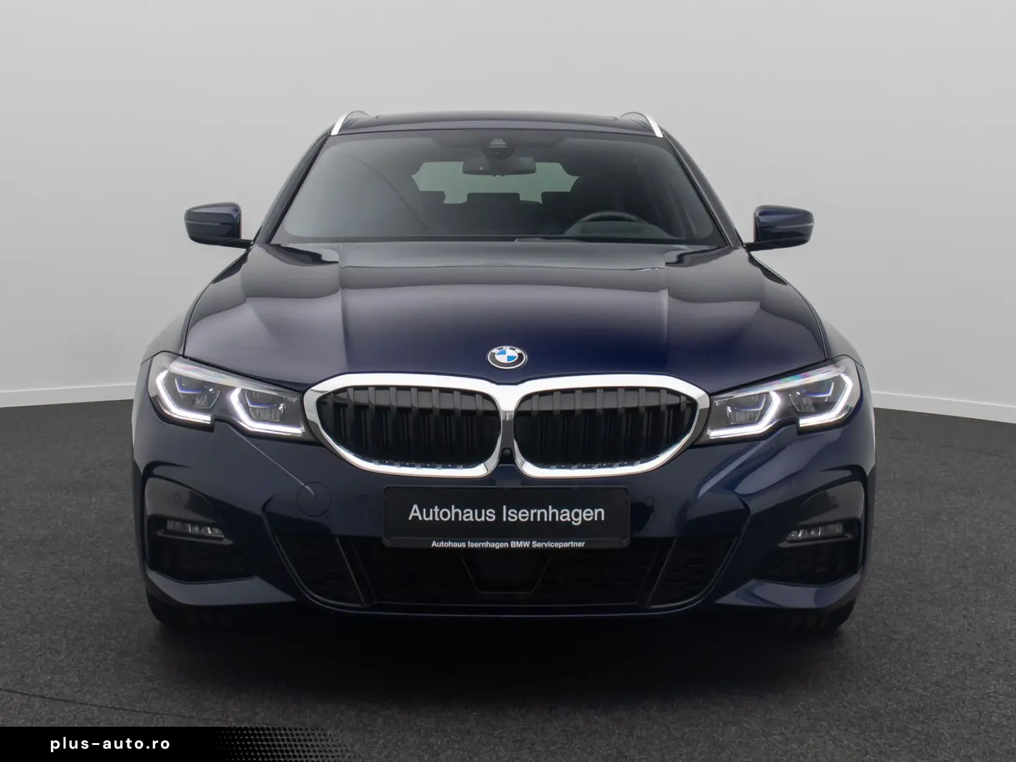 BMW 330e xD M Sport 360  HUD Panorama Individual 19