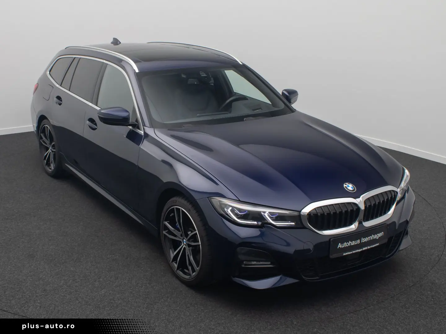 BMW 330e xD M Sport 360  HUD Panorama Individual 19