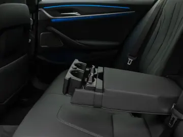 BMW 530e  xD M Sport Kamera H K DAB Individual Alarm