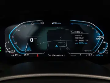 BMW 530e  xD M Sport Kamera H K DAB Individual Alarm