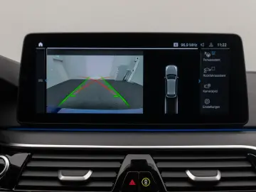 BMW 530e  xD M Sport Kamera H K DAB Individual Alarm