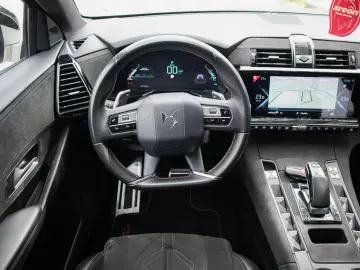 DS7 E-Tense Performance line