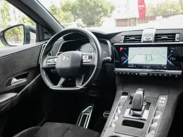 DS7 E-Tense Performance line