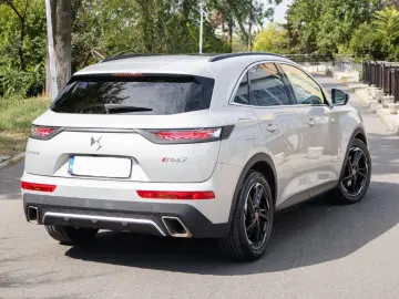 DS7 E-Tense Performance line