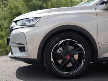 DS7 E-Tense Performance line