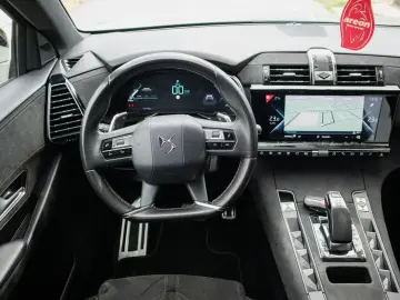 DS7 E-Tense Performance line