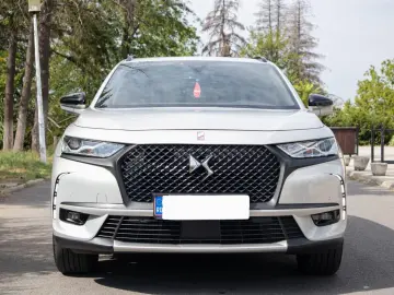 DS7 E-Tense Performance line