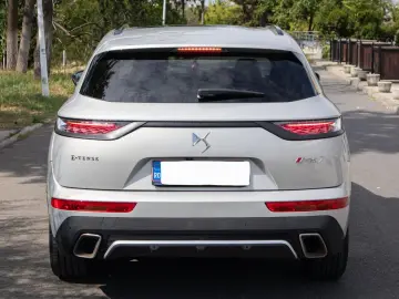 DS7 E-Tense Performance line