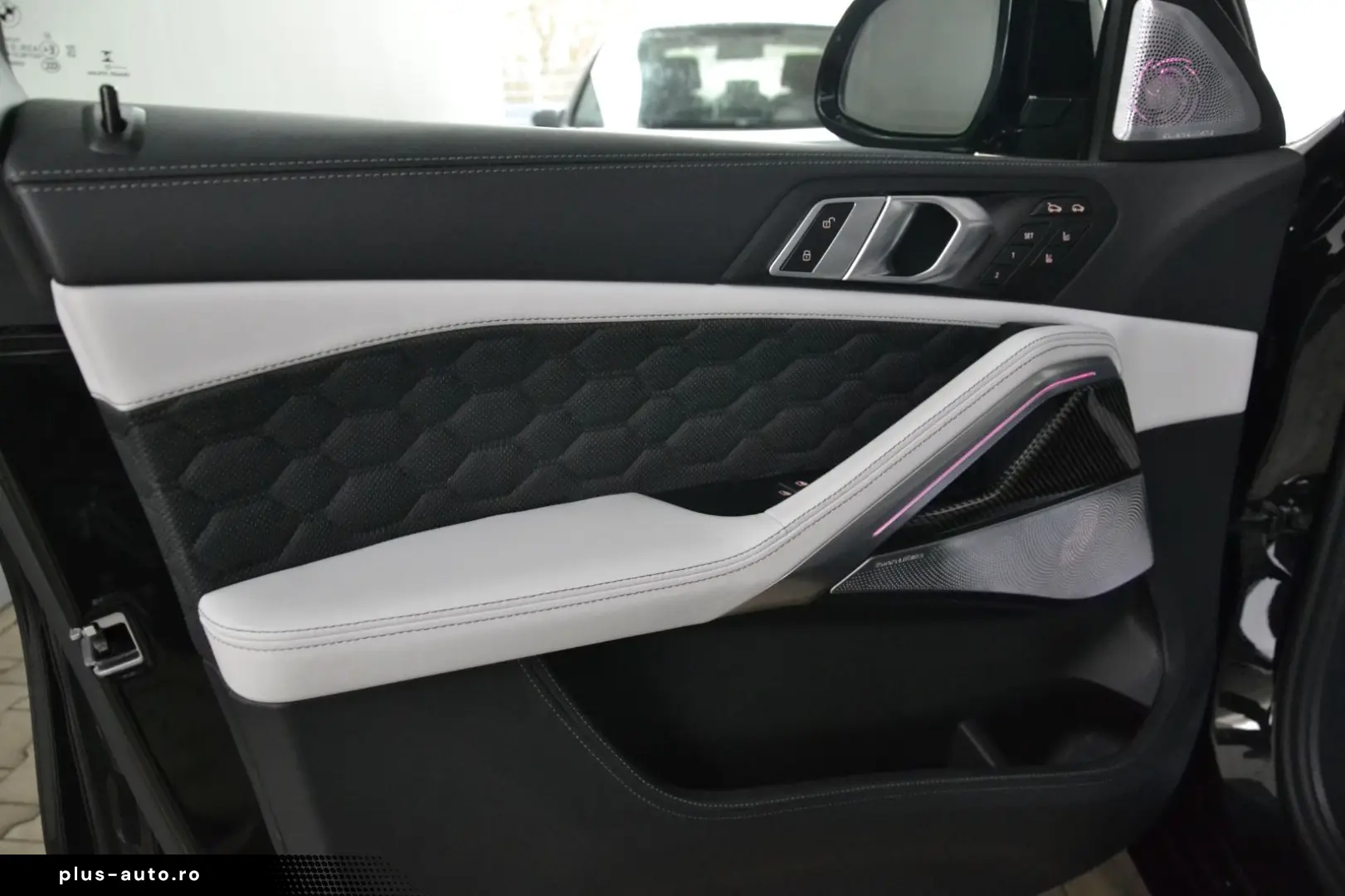 BMW X6 M Competition 360 SKY SOFT DR.ASS.PRO B&W