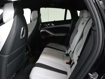 BMW X6 M Competition 360 SKY SOFT DR.ASS.PRO B&W