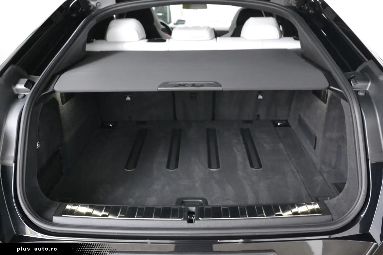 BMW X6 M Competition 360 SKY SOFT DR.ASS.PRO B&W