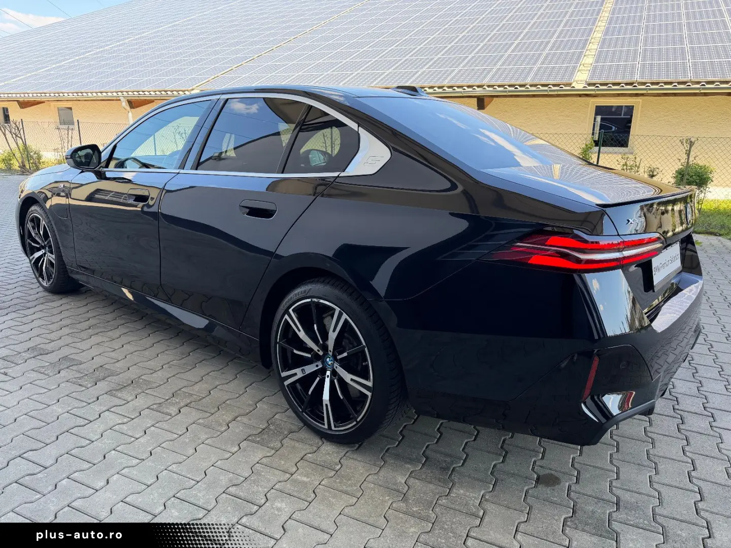 BMW 550e xDrive M-SPORT H&K 360  HUD