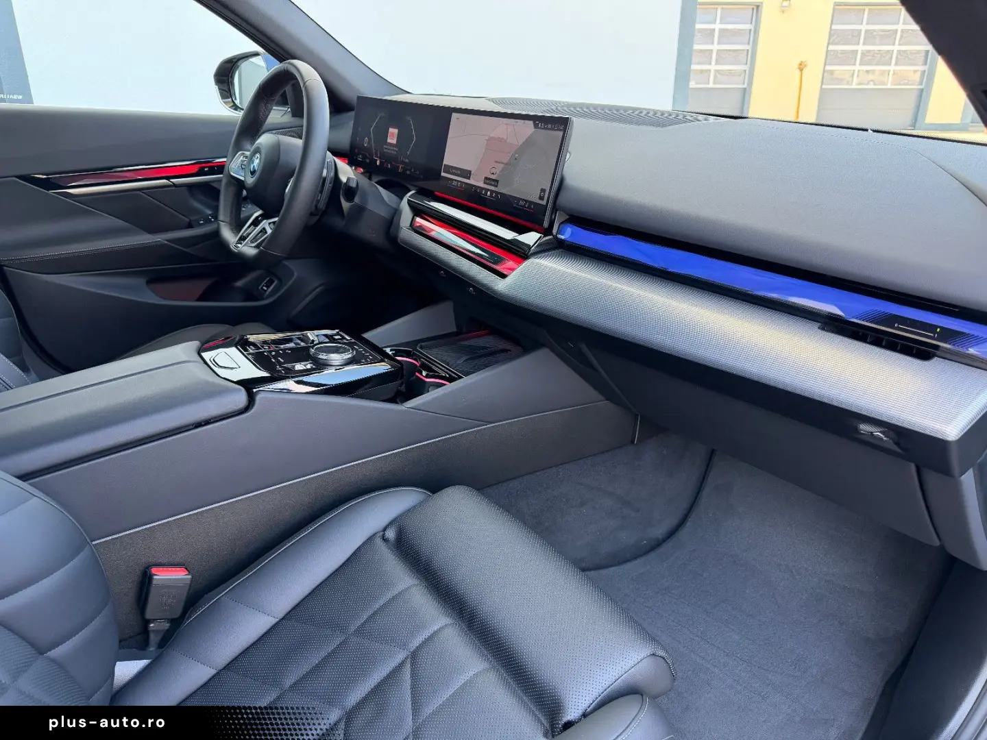 BMW 550e xDrive M-SPORT H&K 360  HUD