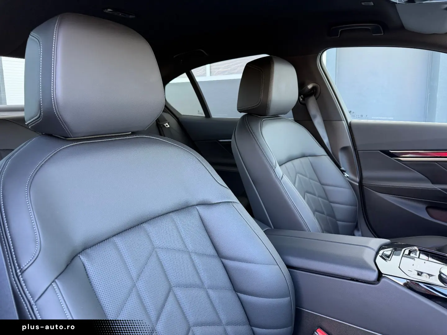 BMW 550e xDrive M-SPORT H&K 360  HUD