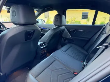 BMW 550e xDrive M-SPORT H&K 360  HUD