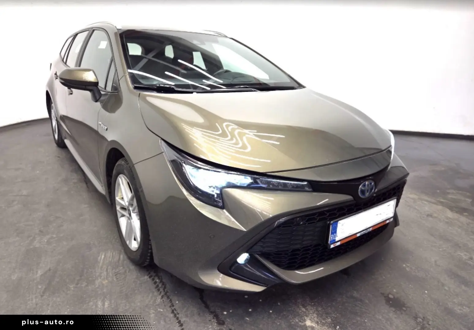COROLLA 1.8 HYBRID DYNAMIC HSD TS E-CVT