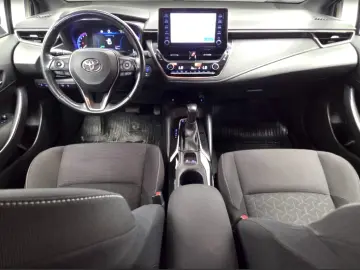 COROLLA 1.8 HYBRID DYNAMIC HSD TS E-CVT