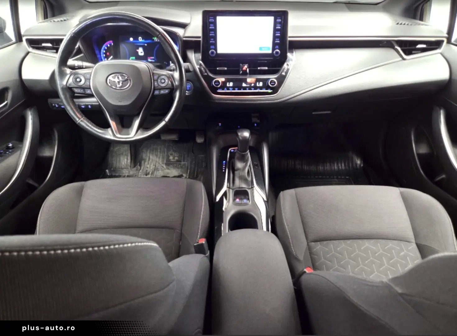 COROLLA 1.8 HYBRID DYNAMIC HSD TS E-CVT