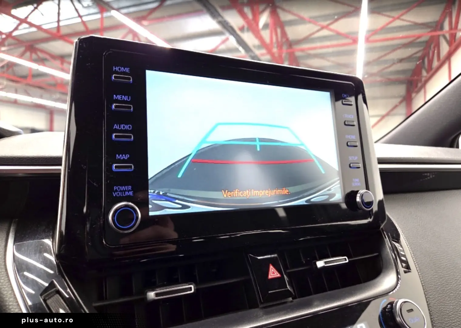 COROLLA 1.8 HYBRID DYNAMIC HSD TS E-CVT