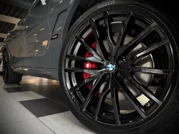 BMW X6 M60 i xD  Pano HuD Carbon B&W Massage 22