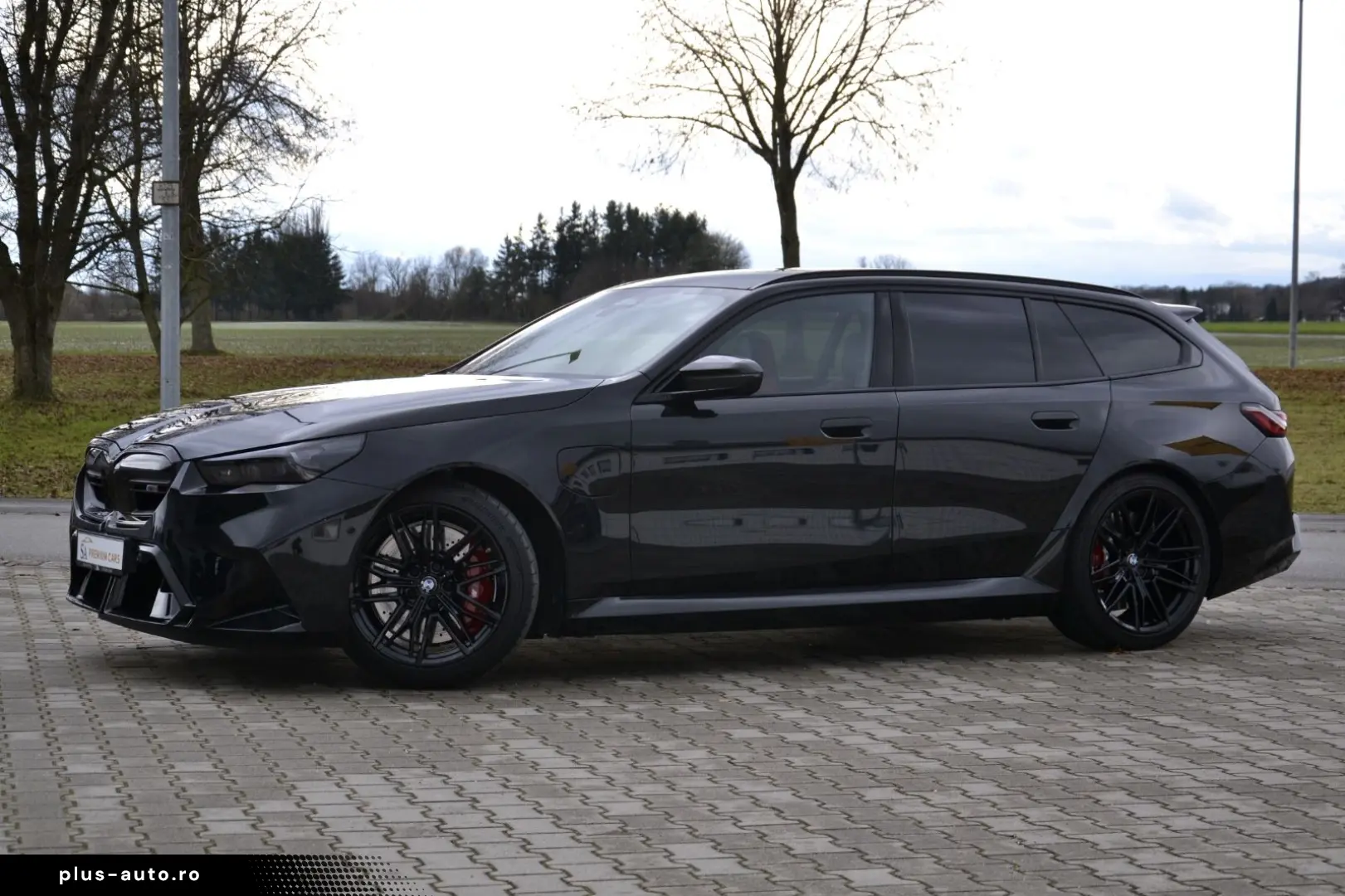 BMW M5 Touring 360 BOWERS DR.ASS.PRO SITZBELÜFT PANO