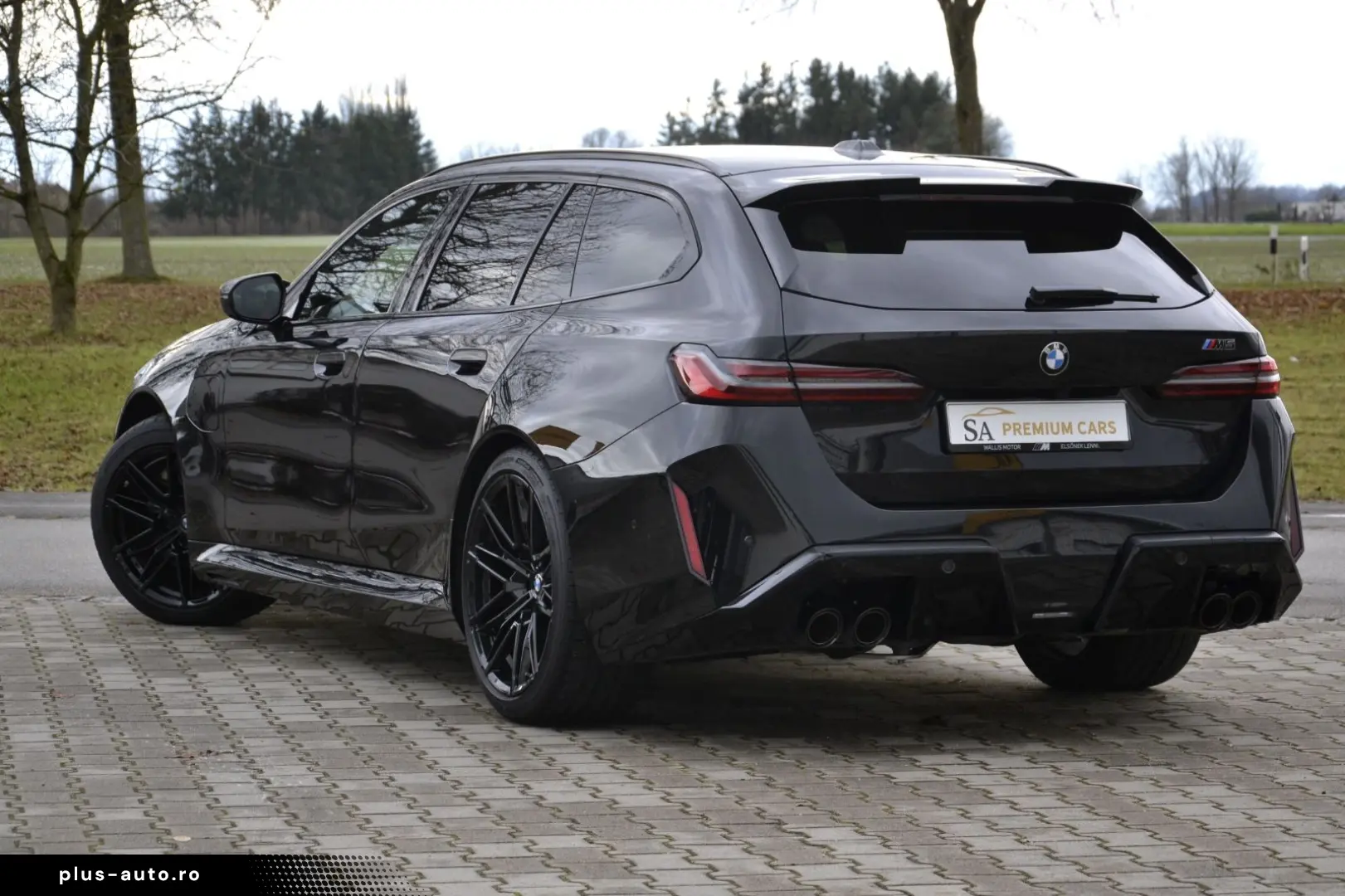 BMW M5 Touring 360 BOWERS DR.ASS.PRO SITZBELÜFT PANO