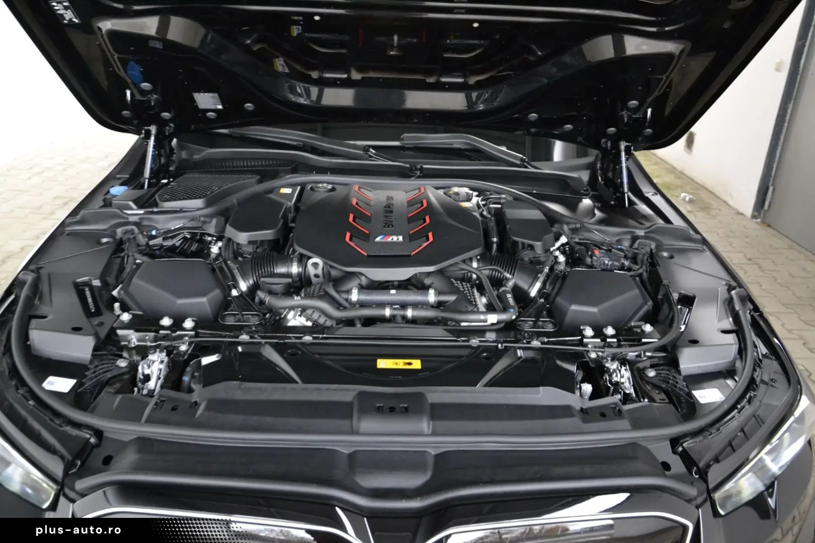 BMW M5 Touring 360 BOWERS DR.ASS.PRO SITZBELÜFT PANO