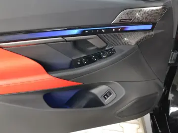 BMW M5 Touring 360 BOWERS DR.ASS.PRO SITZBELÜFT PANO