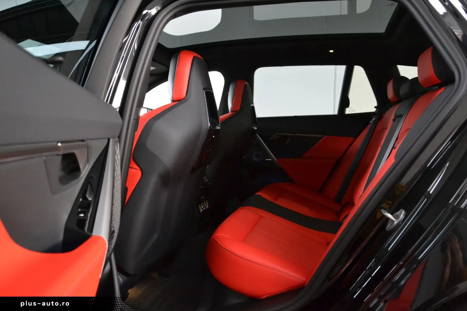 BMW M5 Touring 360 BOWERS DR.ASS.PRO SITZBELÜFT PANO