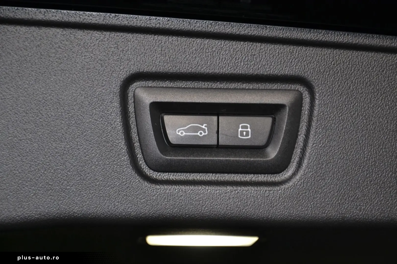 BMW M5 Touring 360 BOWERS DR.ASS.PRO SITZBELÜFT PANO