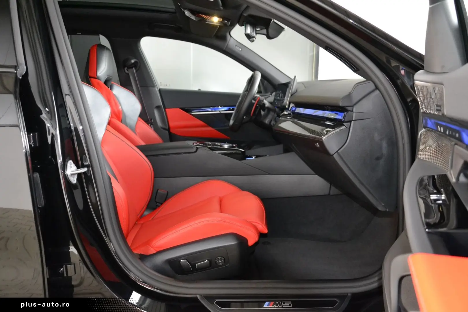 BMW M5 Touring 360 BOWERS DR.ASS.PRO SITZBELÜFT PANO