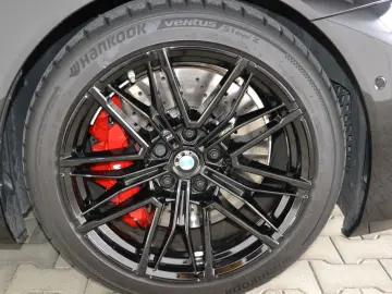 BMW M5 Touring 360 BOWERS DR.ASS.PRO SITZBELÜFT PANO