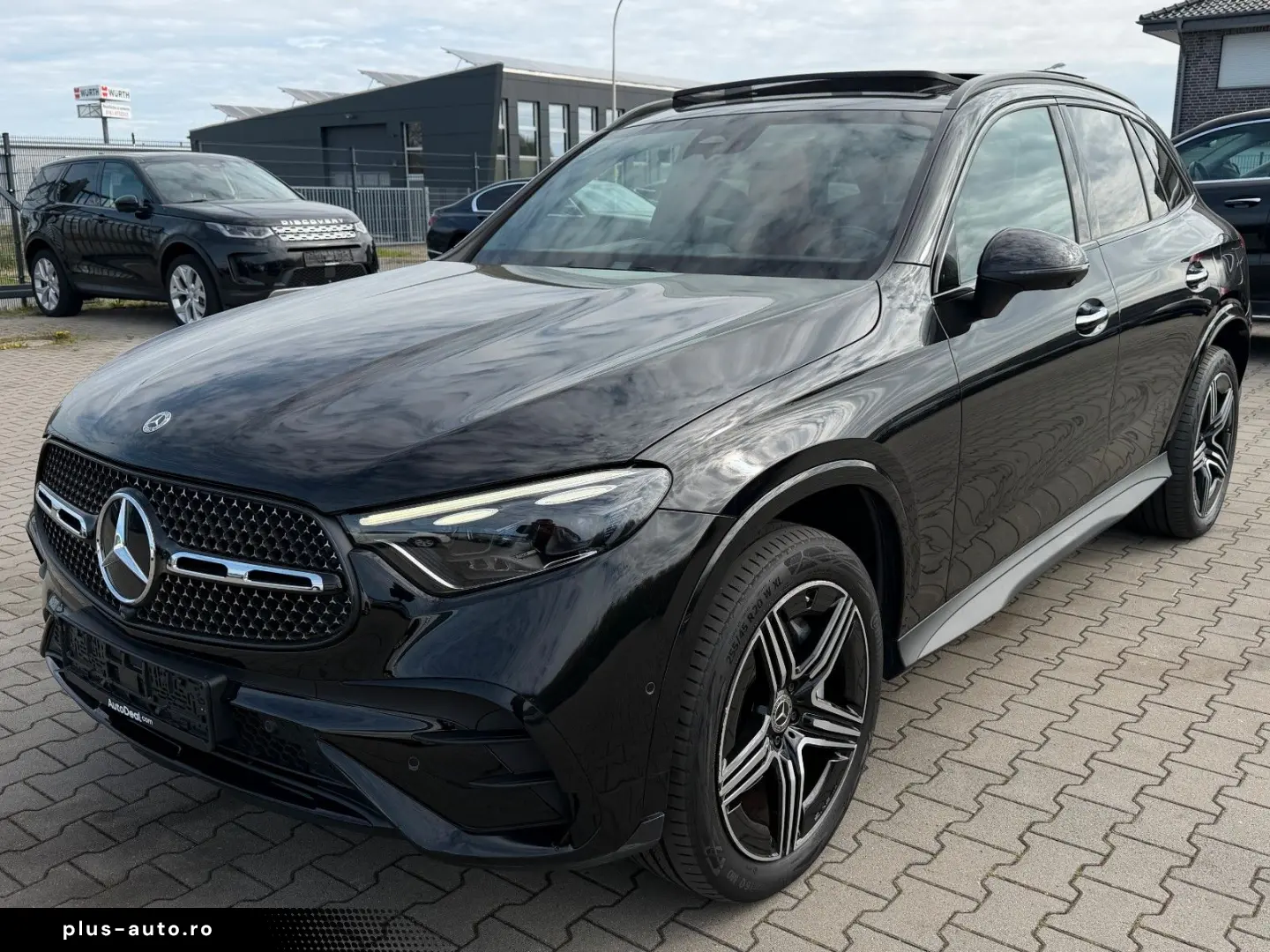 MERCEDES-BENZ GLC 300e PHEV AMG Line 4Matic Panoramic