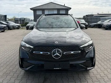 MERCEDES-BENZ GLC 300e PHEV AMG Line 4Matic Panoramic