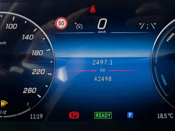 MERCEDES-BENZ GLC 300e PHEV AMG Line 4Matic Panoramic