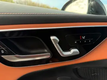 MERCEDES-BENZ GLC 300e PHEV AMG Line 4Matic Panoramic