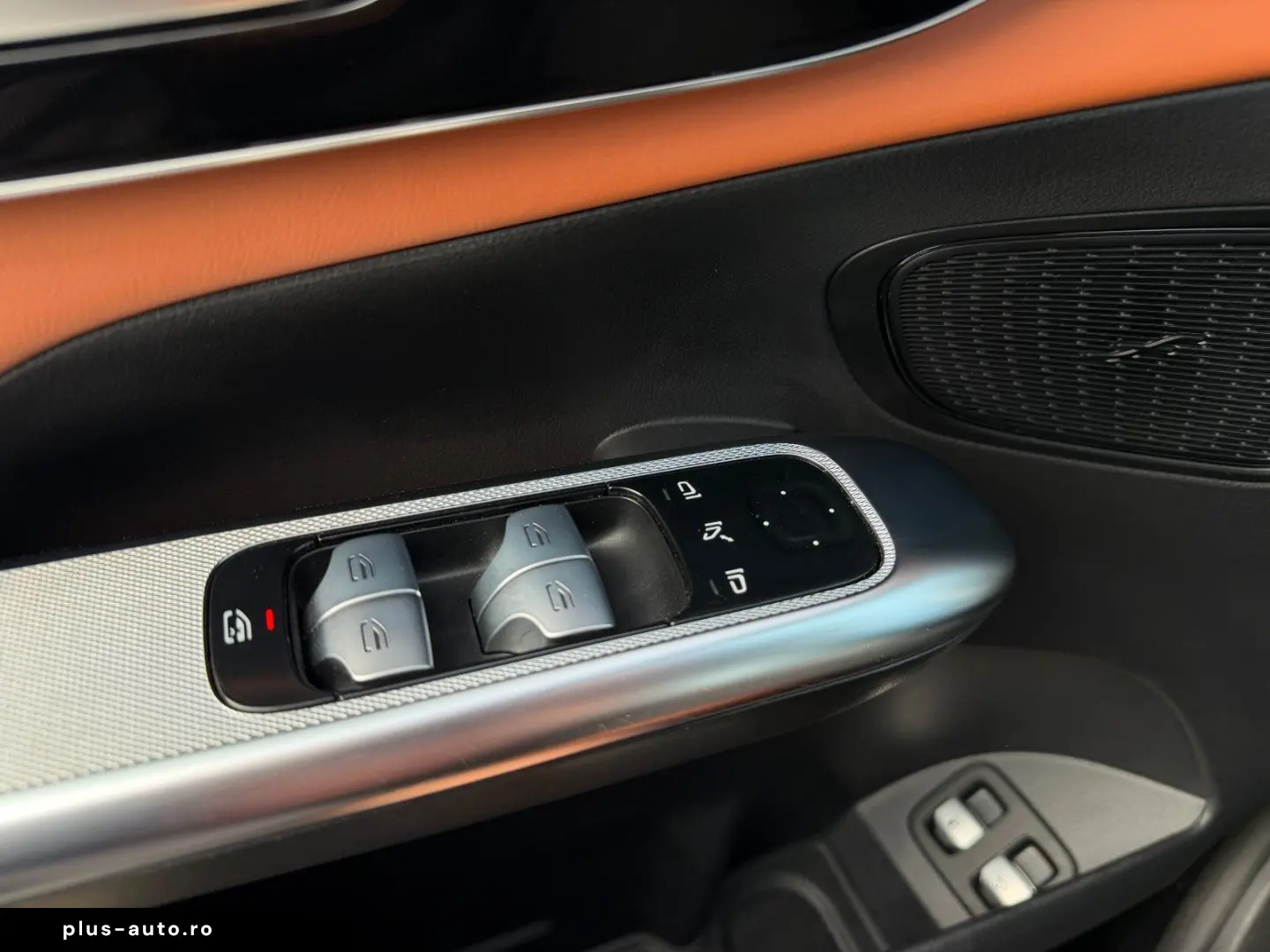 MERCEDES-BENZ GLC 300e PHEV AMG Line 4Matic Panoramic