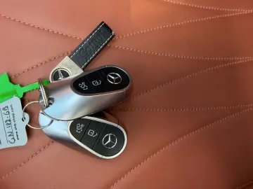 MERCEDES-BENZ GLC 300e PHEV AMG Line 4Matic Panoramic