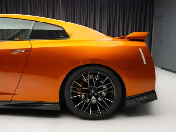 Nissan GT-R Prestige Edition