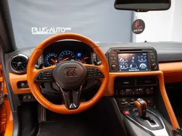Nissan GT-R Prestige Edition