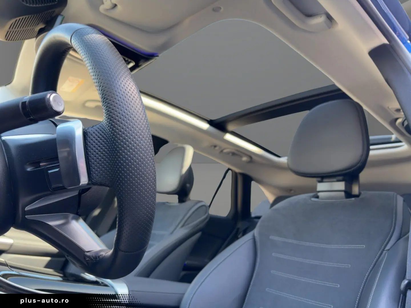 MERCEDES-BENZ GLC 300 d 4M DigiLight  360 Panoramic