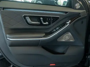 MERCEDES-BENZ S 680 V12 Blindat