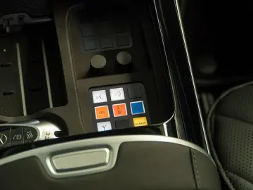 MERCEDES-BENZ S 680 V12 Blindat