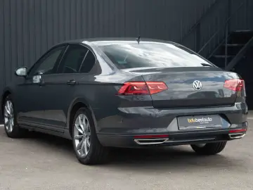 Volkswagen Passat 2.0 TDI DSG Highline