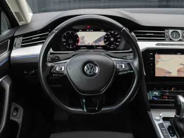 Volkswagen Passat 2.0 TDI DSG Highline