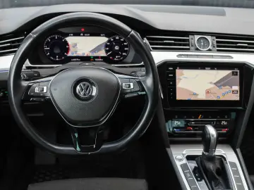 Volkswagen Passat 2.0 TDI DSG Highline