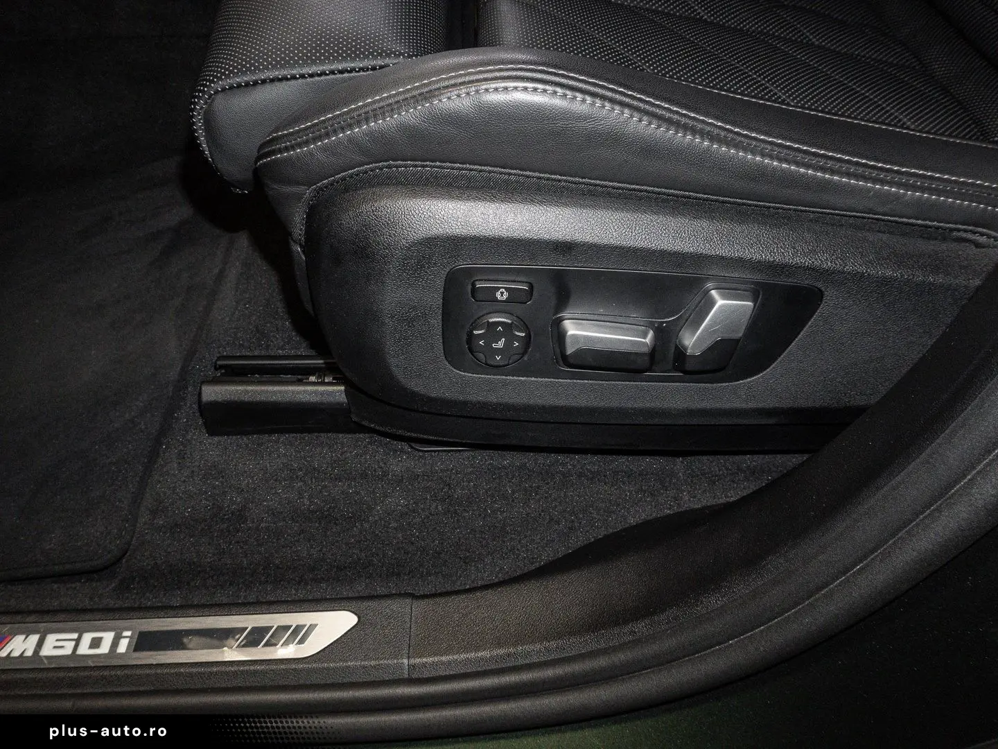 BMW X5 M60i xDrive Komfortzugang  AHK  Pano  Standhe