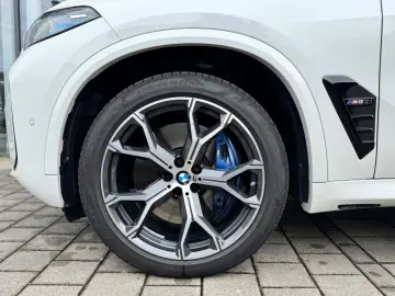 BMW X5 M60i GSD StHz CarbonInt. GARANTIE bis 07 2029