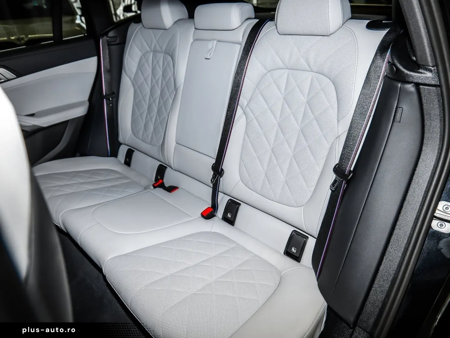 BMW X6 xDrive30d M Sport AHK RFK NAVI LED PDC V H