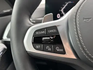 BMW X6 xDrive30d    M Sport Paket PRO LED LC Prof 22